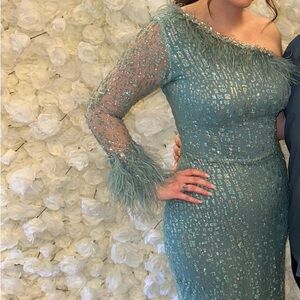 Elegant Sequin Evening Gown - Teal